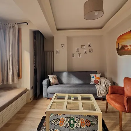 Taksim Square1 Bedroom 05 *